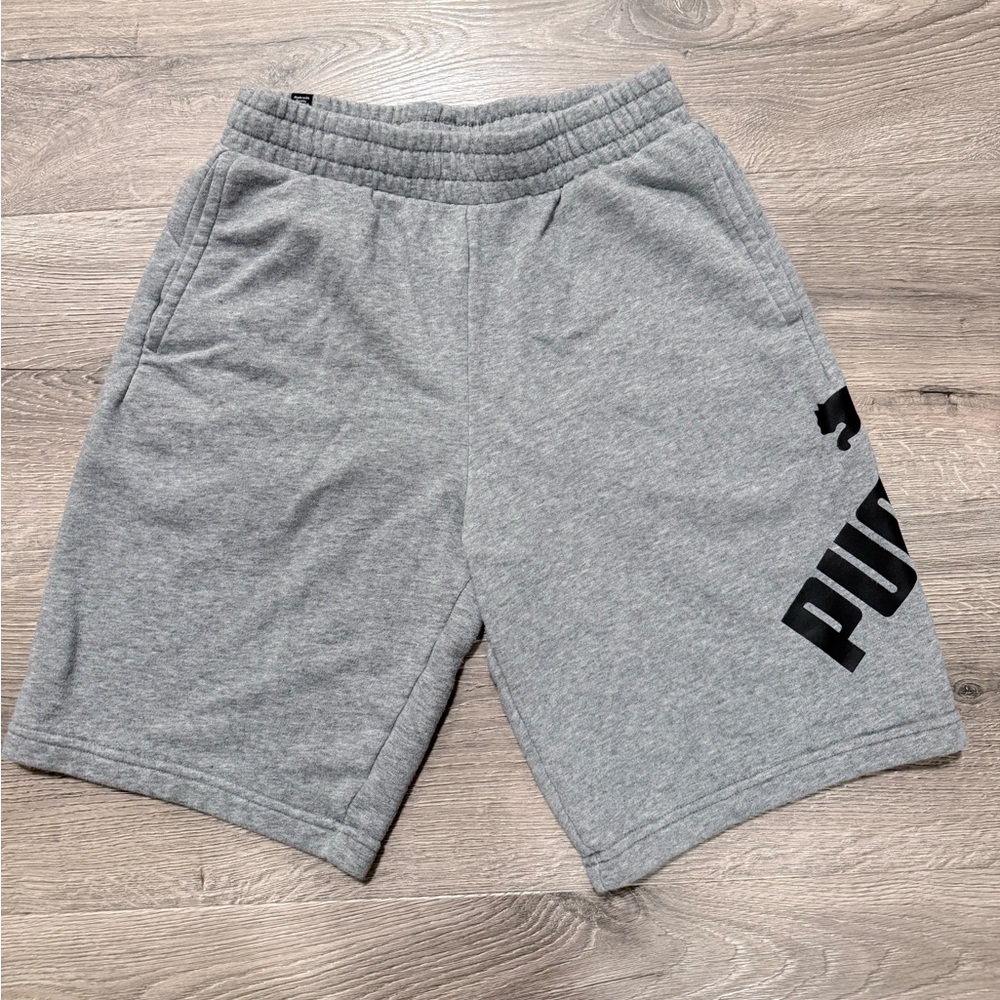 Puma Men's Gray Athletic Logo Shorts